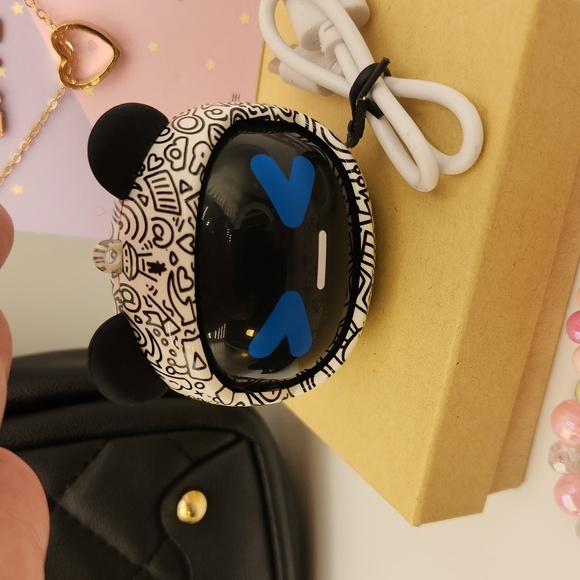 BUNDLE New in Package Mini Backpack/2 Necklaces/3 Bracelets/ Preloved Earbuds - Picture 6 of 11